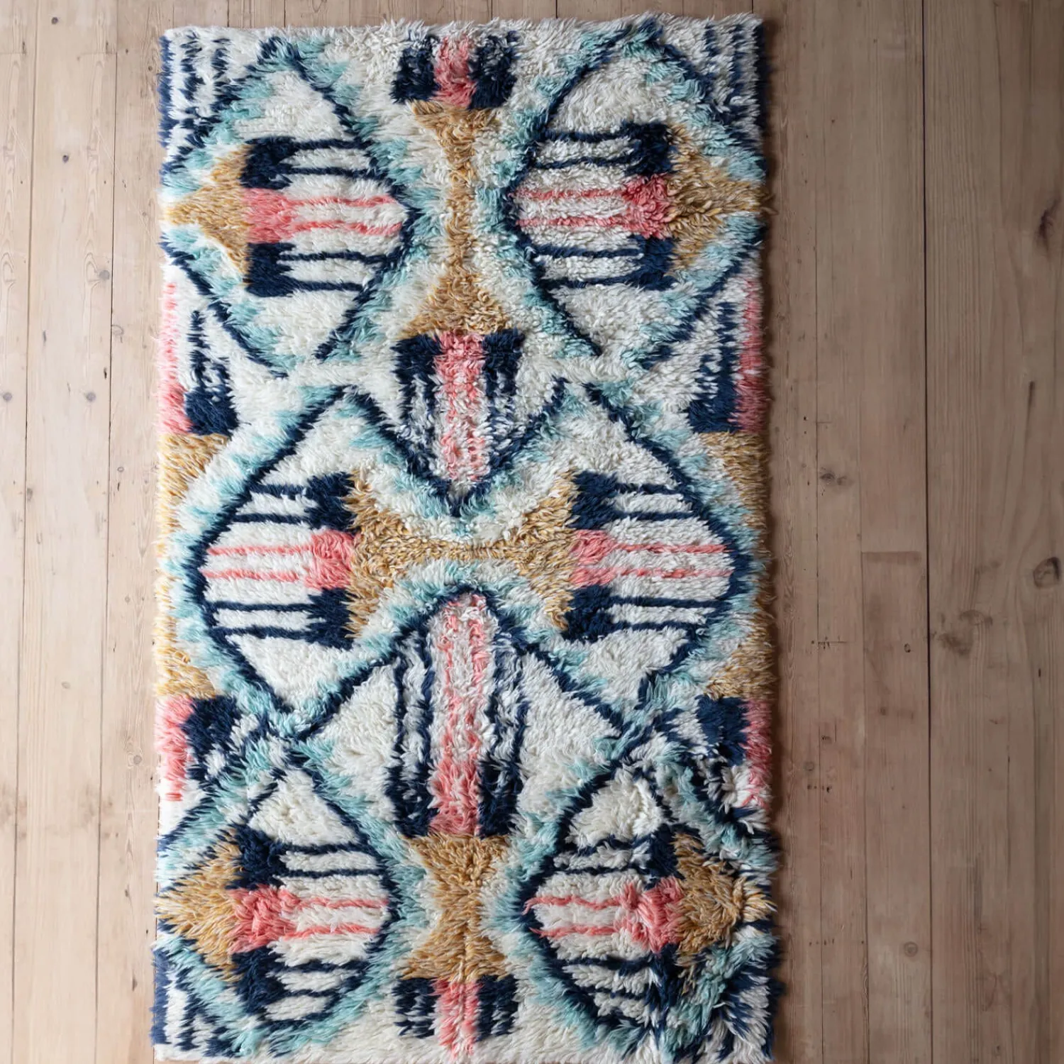 Graham & Green Annalise Rug 150 x 240cm