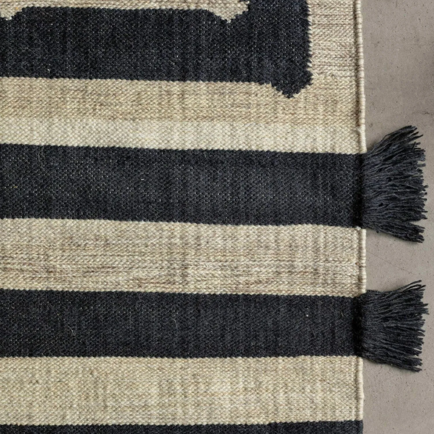 Graham & Green Bridget Monochrome Rug 150 x 240cm