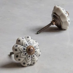 Graham & Green Ceramic Matte Floral Hand-painted Knob