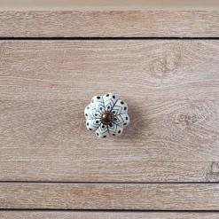 Graham & Green Ceramic Matte Floral Hand-painted Knob