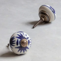 Graham & Green Ceramic Star Hand-Painted Knob