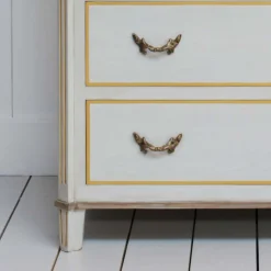 Graham & Green Chantilly Wardrobe