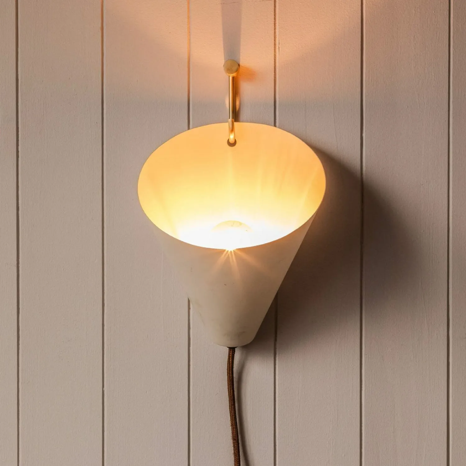 Graham & Green Chilton Nude Metal Wall Light