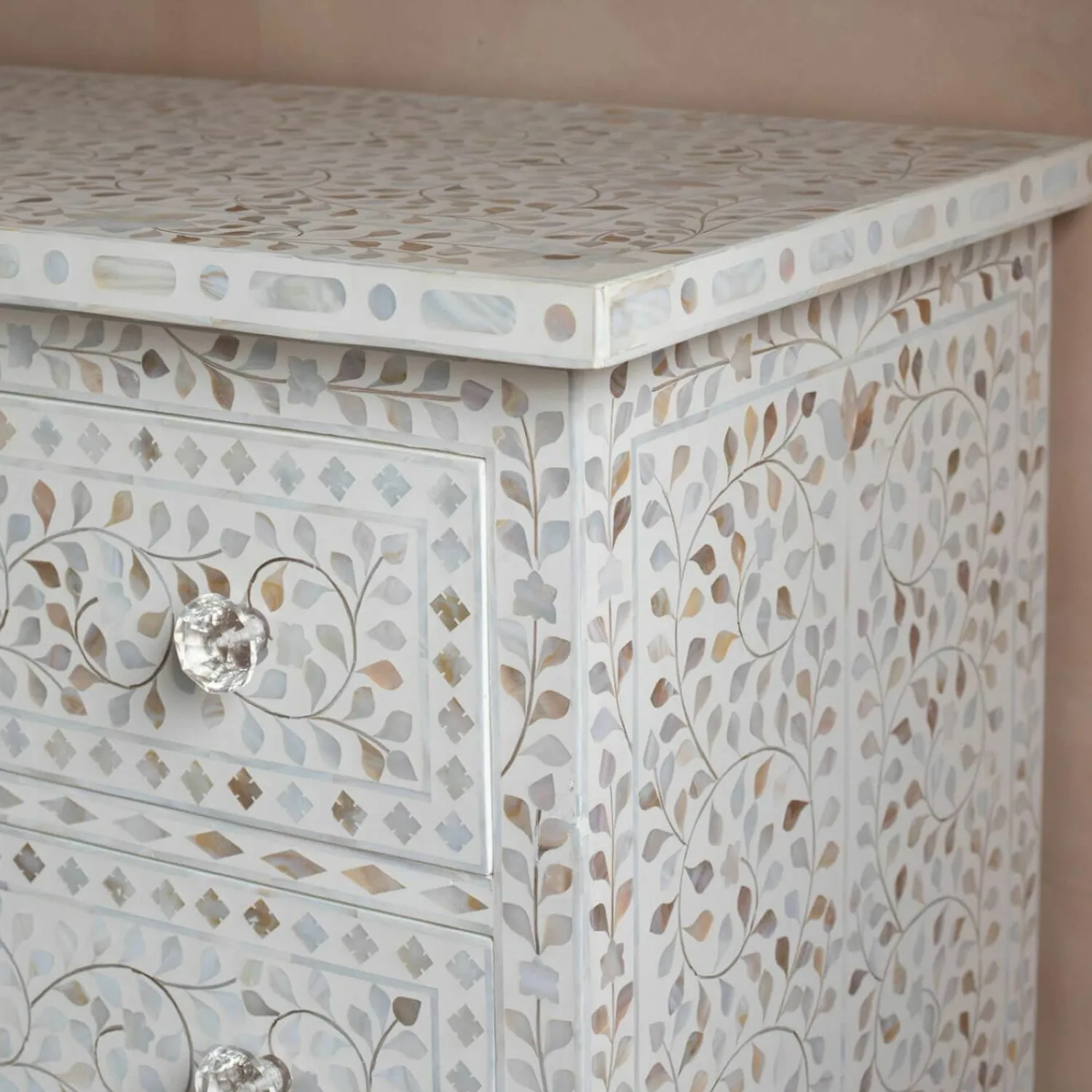 Graham & Green Classic White Mother of Pearl Small Double Chest of Drawers