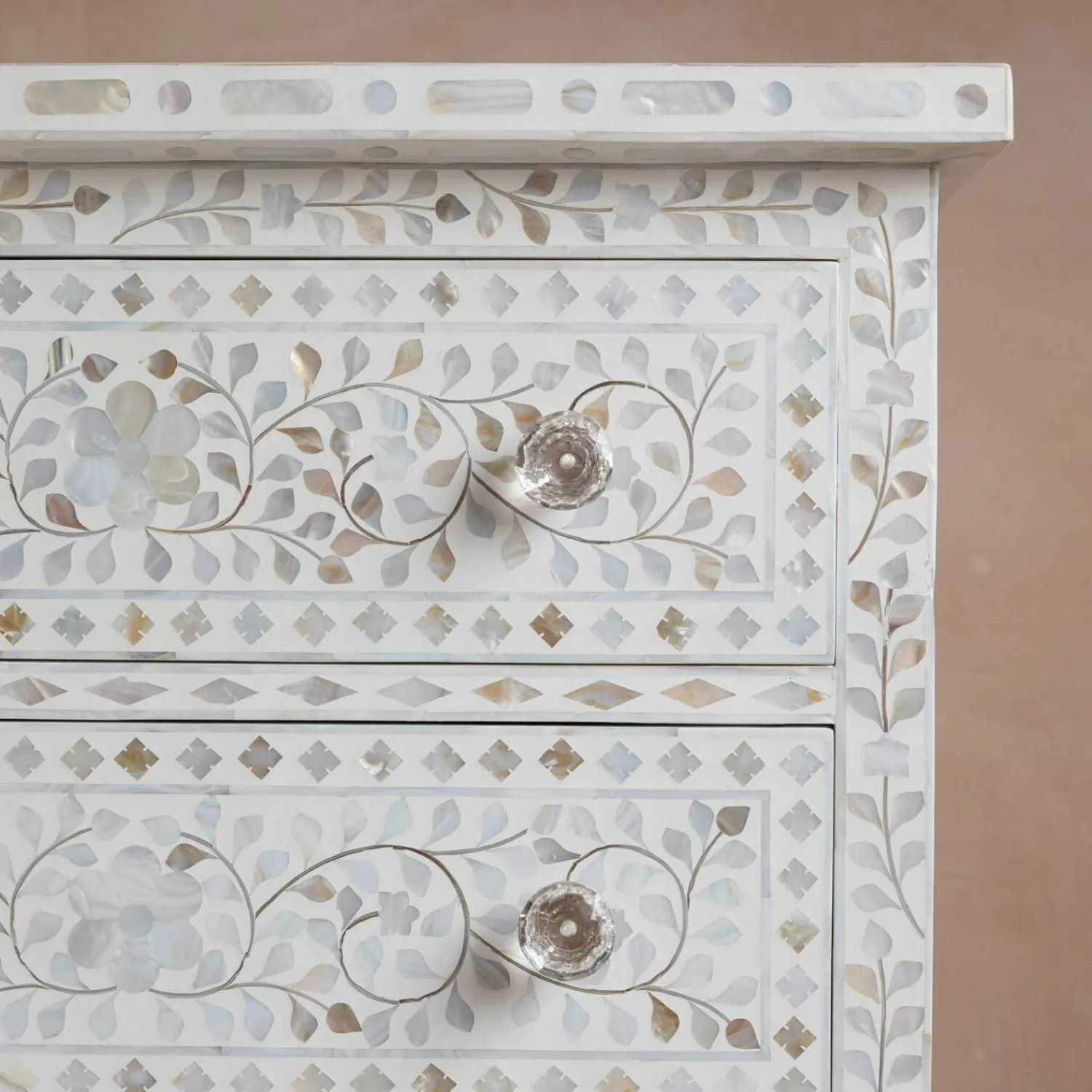 Graham & Green Classic White Mother of Pearl Small Double Chest of Drawers