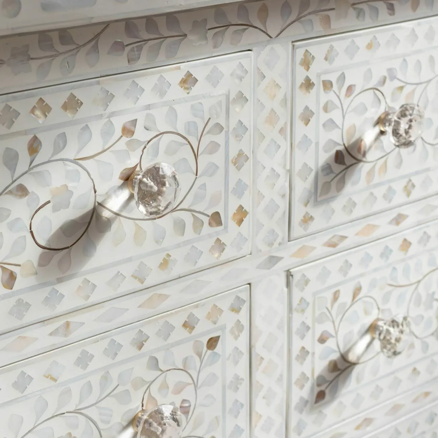 Graham & Green Classic White Mother of Pearl Small Double Chest of Drawers