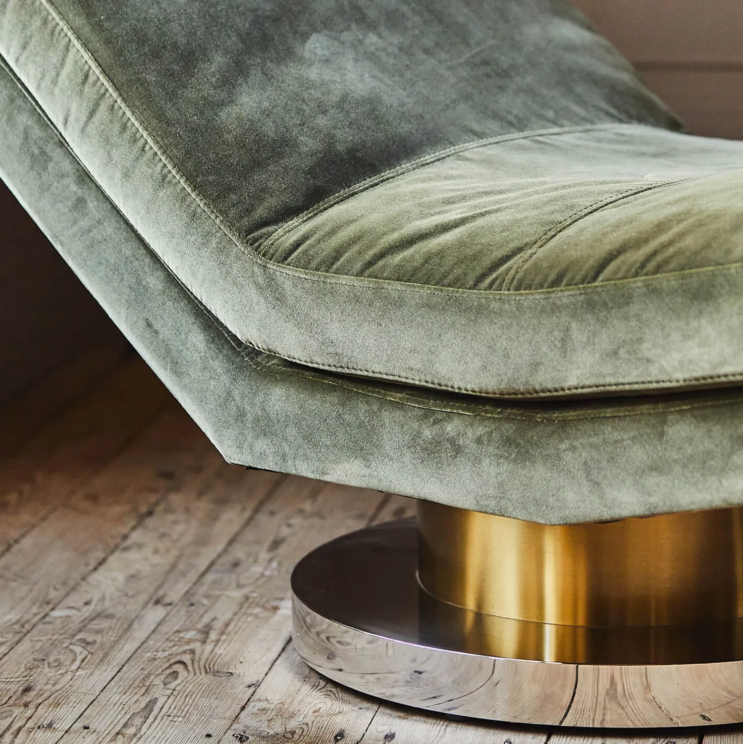 Graham & Green Corinne Green Velvet Chaise
