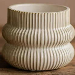 Graham & Green Distressed White Fluted Plant Pots
