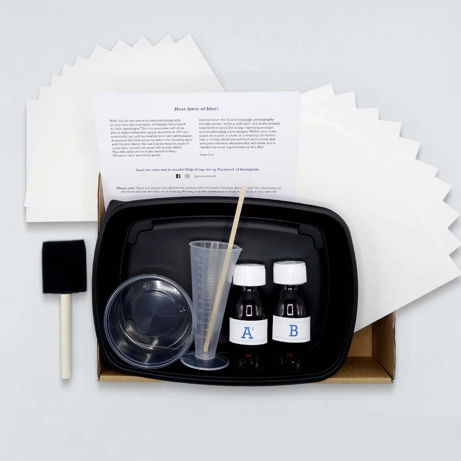 Graham & Green DIY Cyanotype Paper Kit