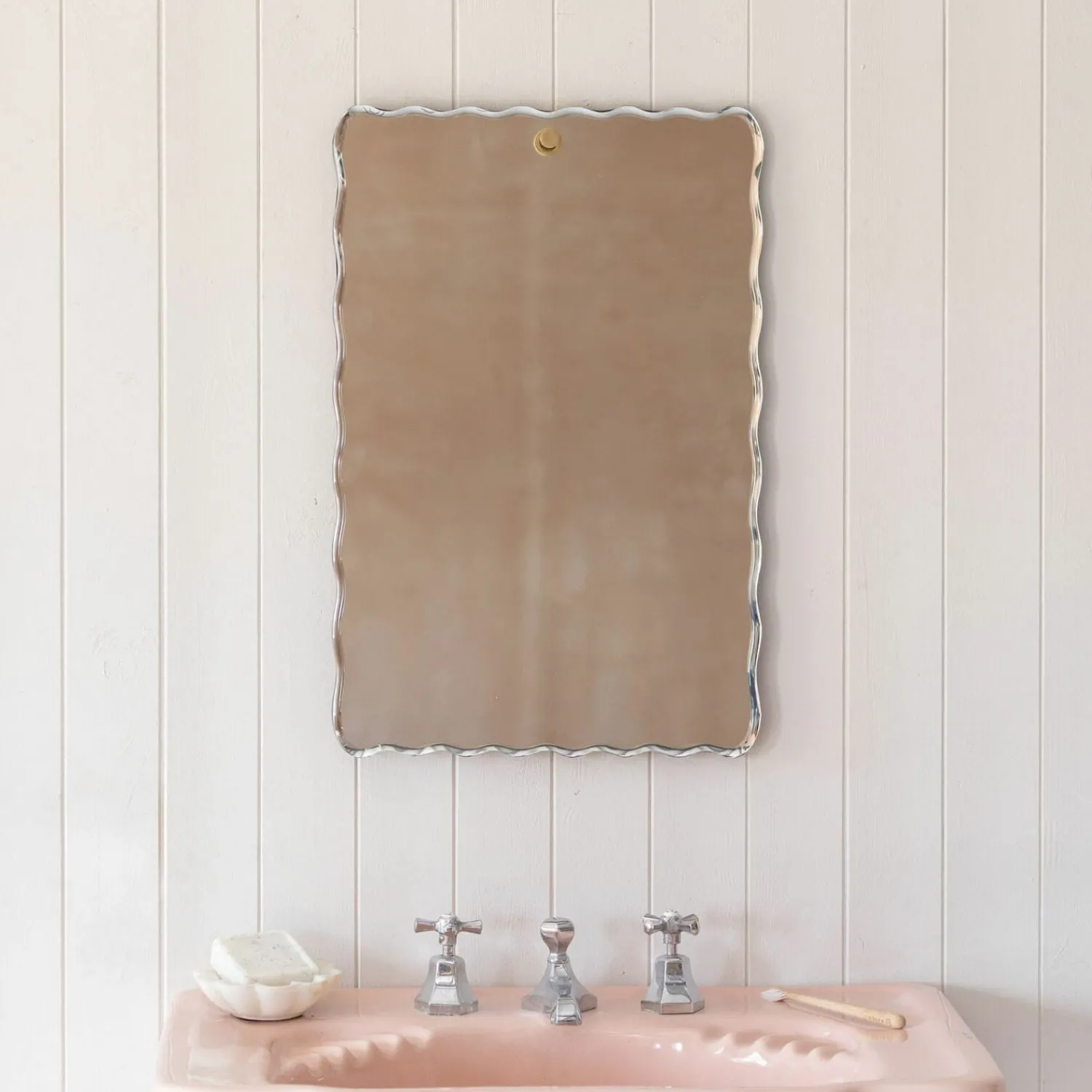 Graham & Green Durley Scalloped Rectangular Wall Mirror