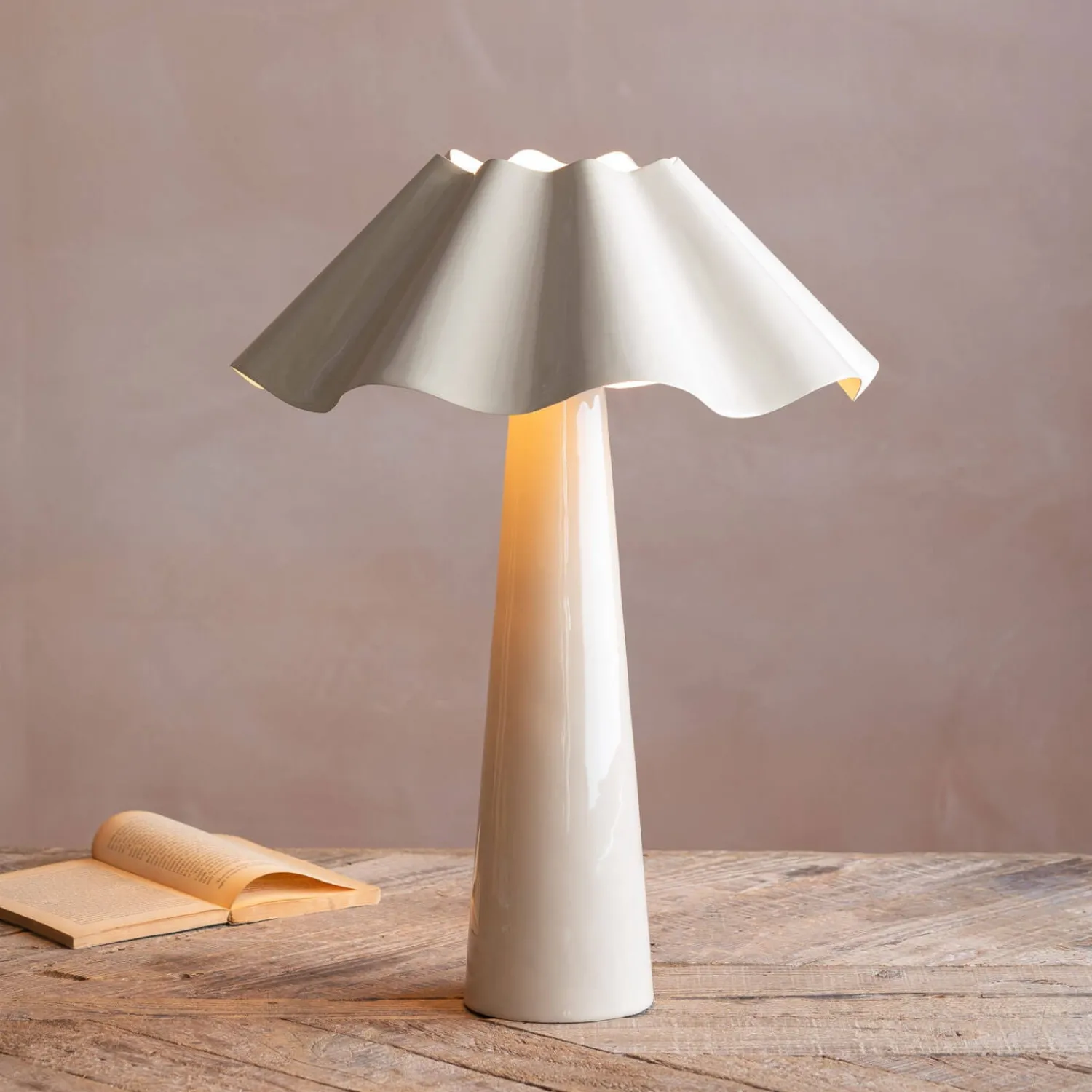 Graham & Green Eldon Ivory Enamel Table Lamp Large