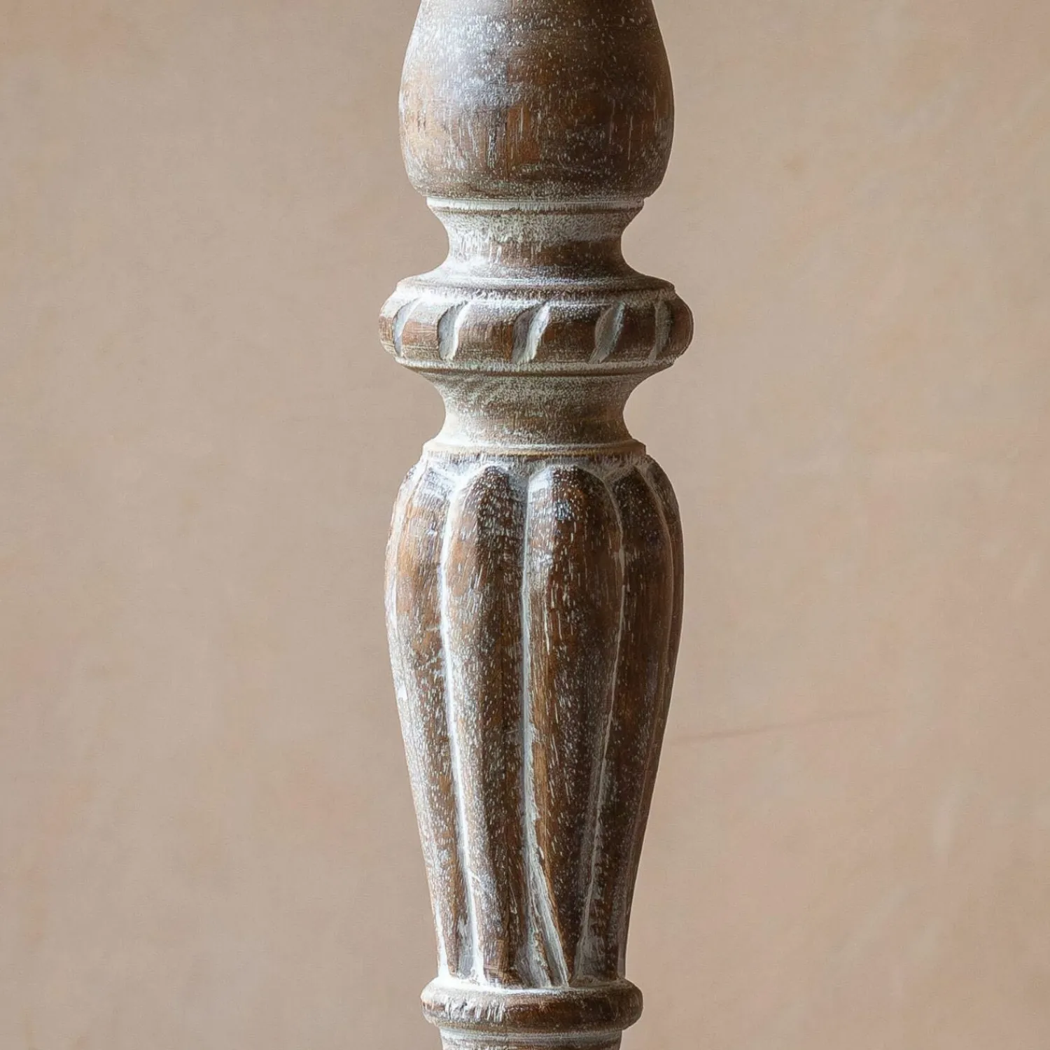 Graham & Green Emilia Table Lamp