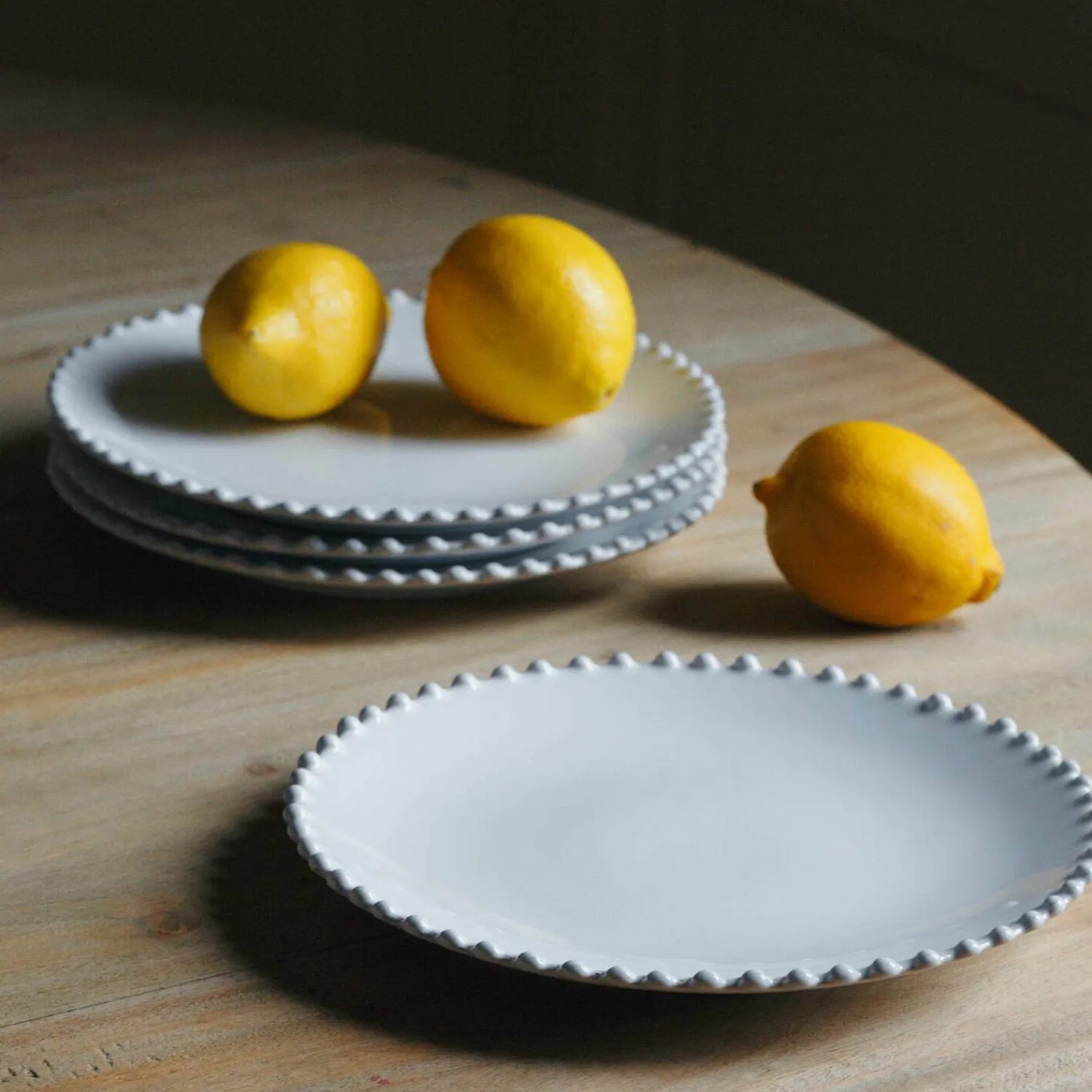 Graham & Green Eve White Bobble Tableware