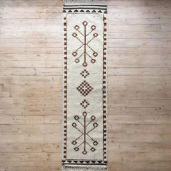 Graham & Green Fara Hand-Knotted Runner 90 x 330cm