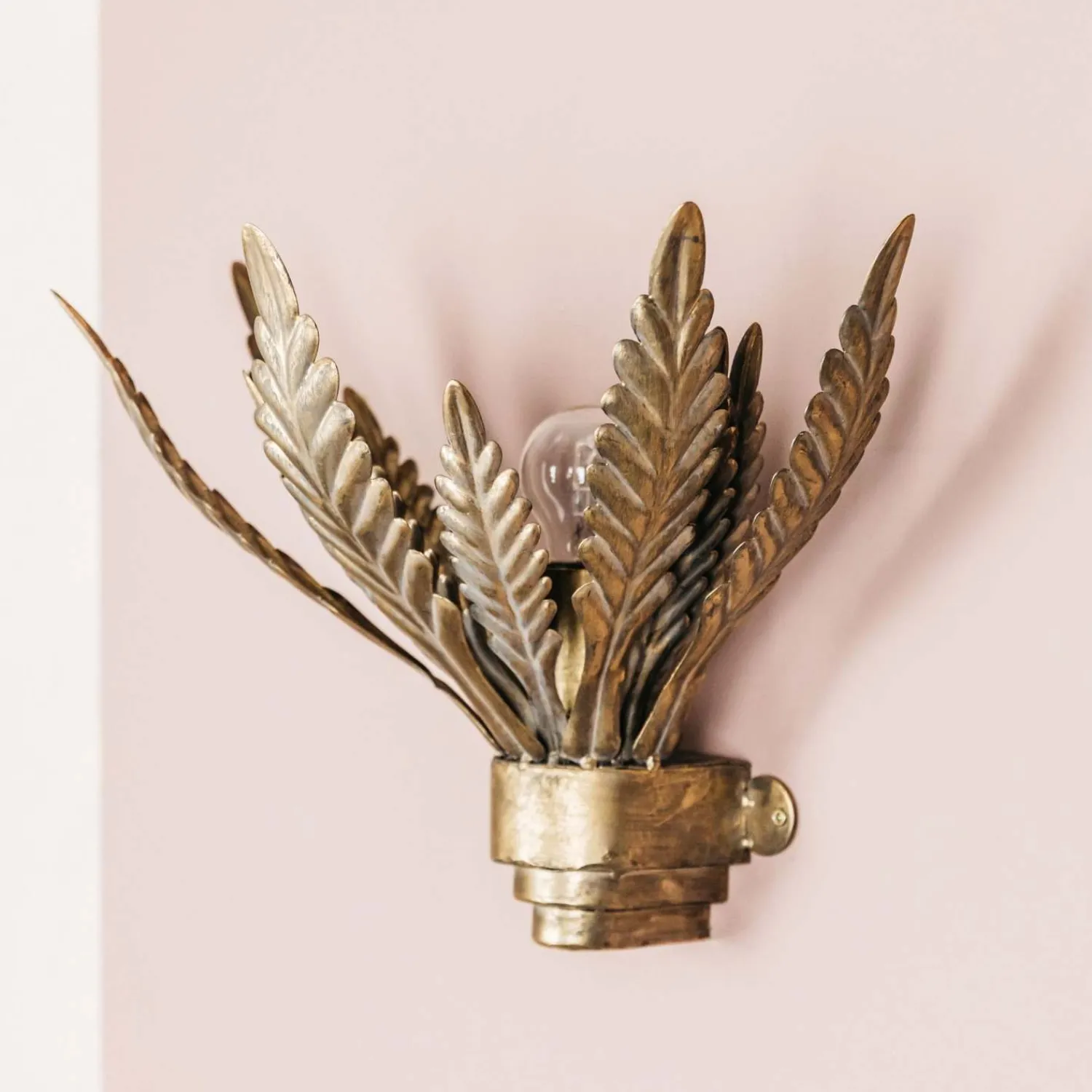 Graham & Green Gold Leaves Wall Light