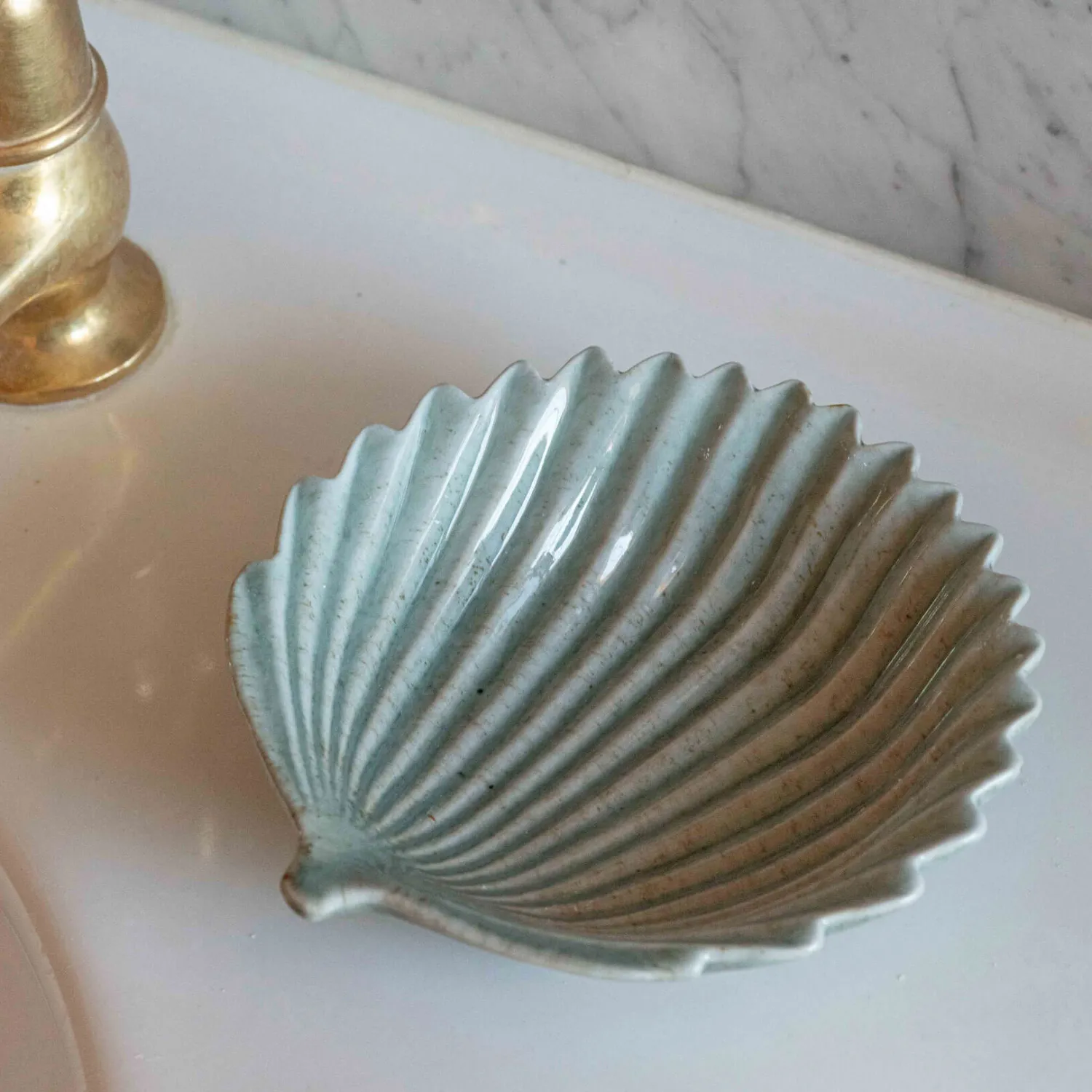 Graham & Green Green Shell Soap Dish