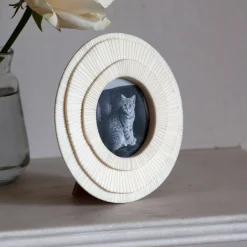 Graham & Green Ivory Round Layered Photo Frame