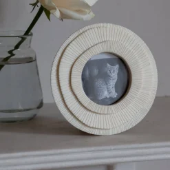 Graham & Green Ivory Round Layered Photo Frame