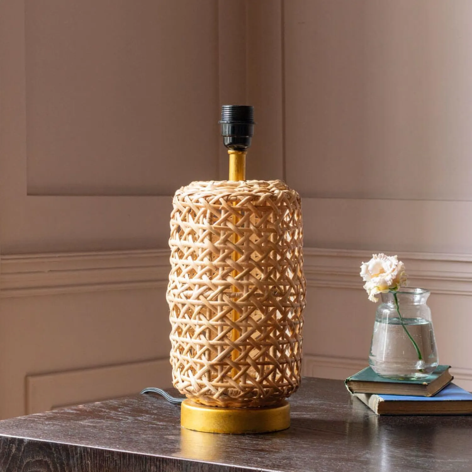 Graham & Green Lari Table Lamp