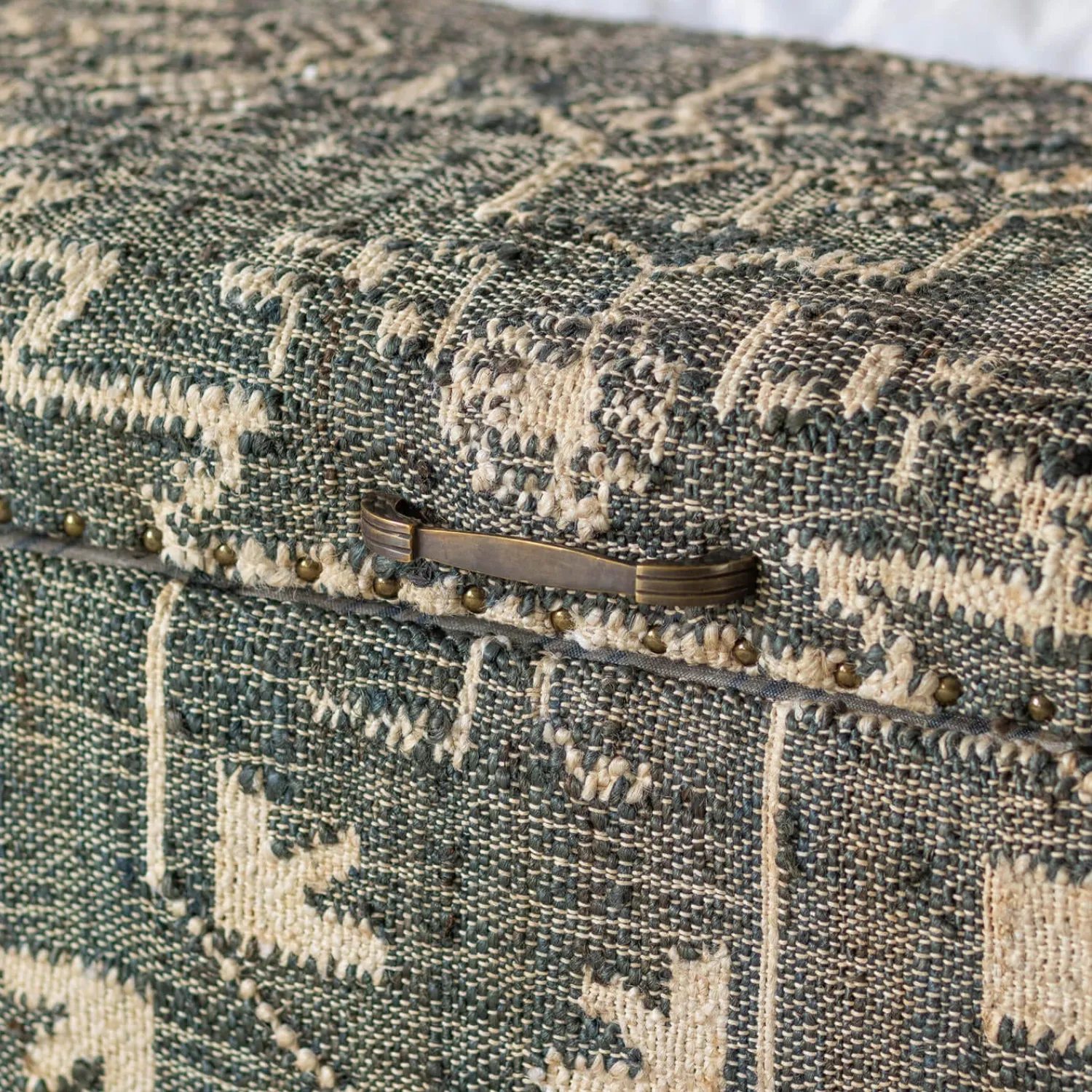 Graham & Green Leo Jute Blanket Box
