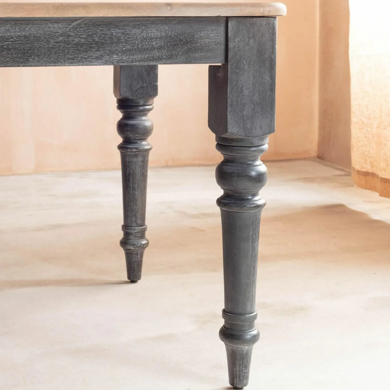 Graham & Green Lincoln 8 Seater Dining Table