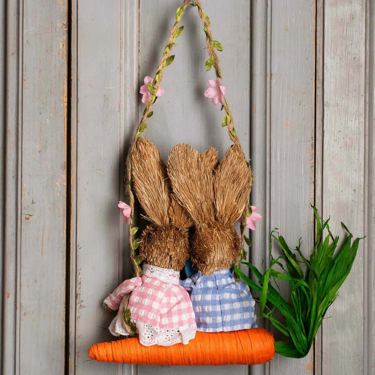 Graham & Green Mr & Mrs Bunny On a Swing Decoration