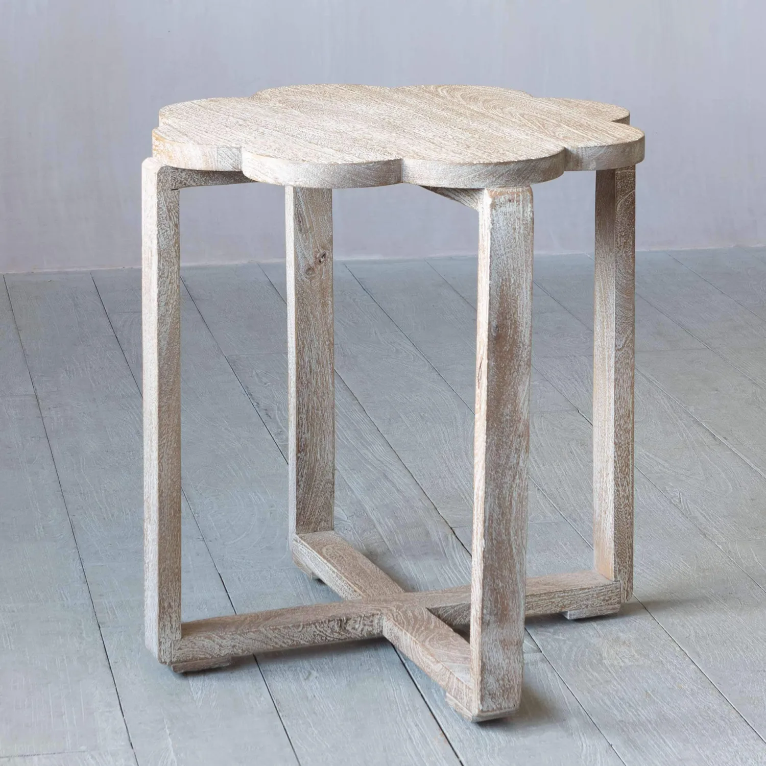 Graham & Green Natural Scallop Side Table