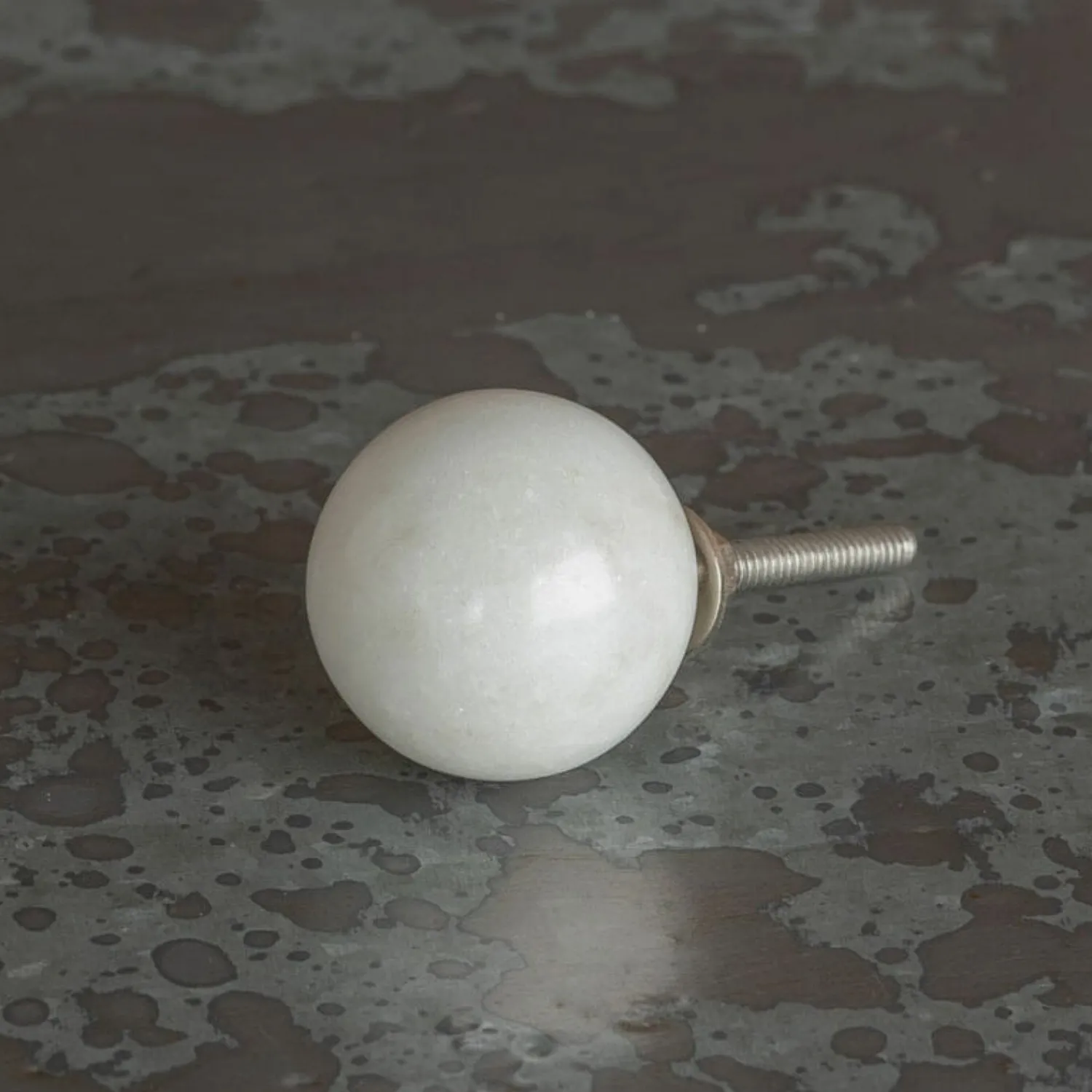Graham & Green Natural White Marble Round Knob