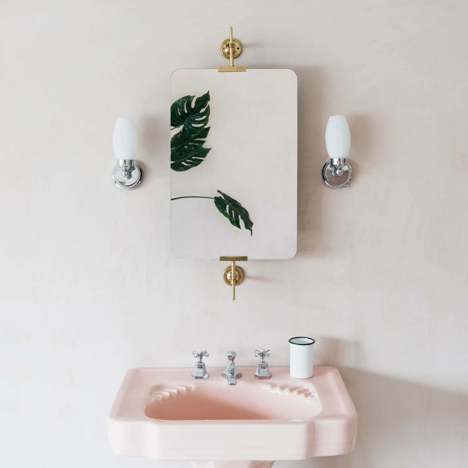 Graham & Green Orwell Swivel Mirrors