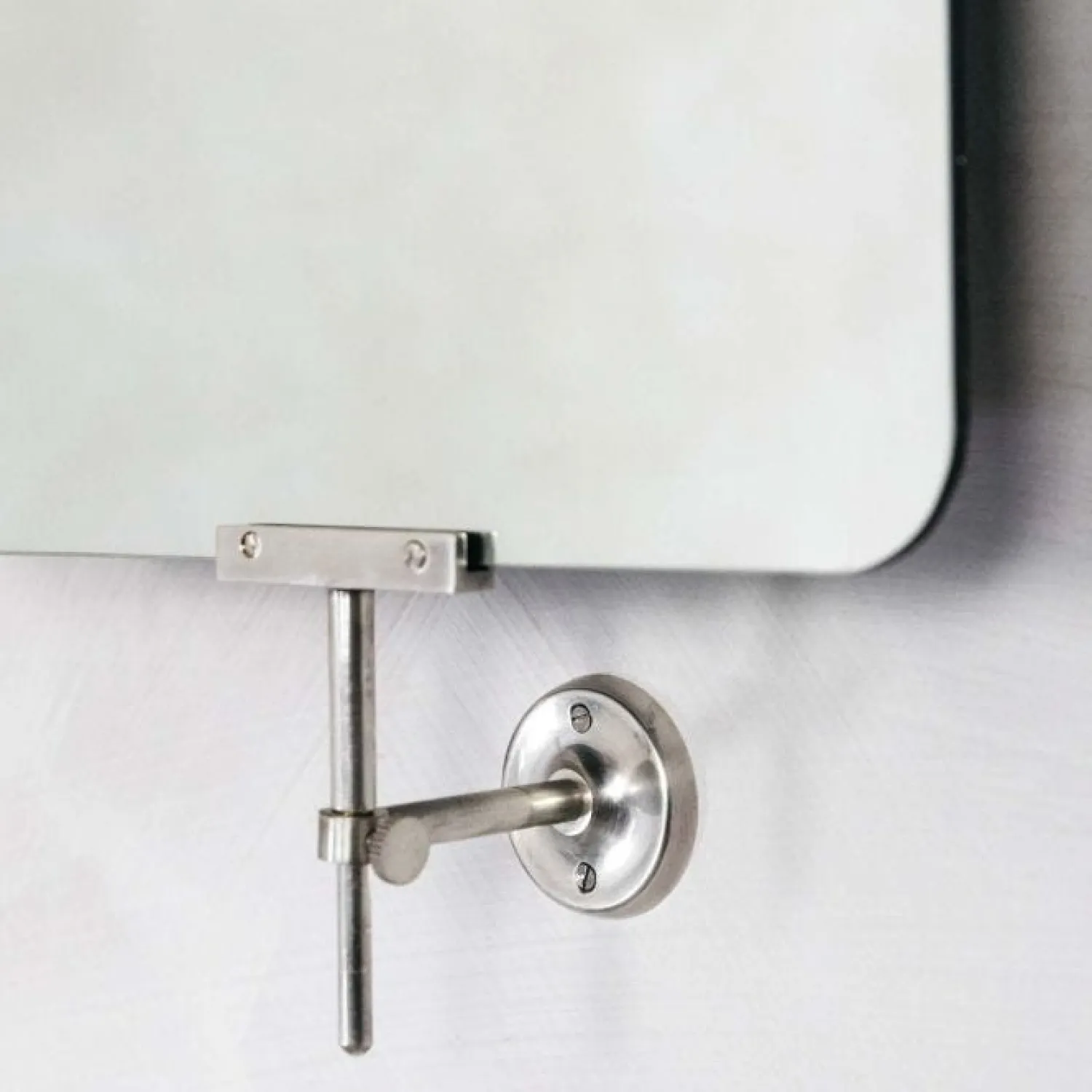 Graham & Green Orwell Swivel Mirrors