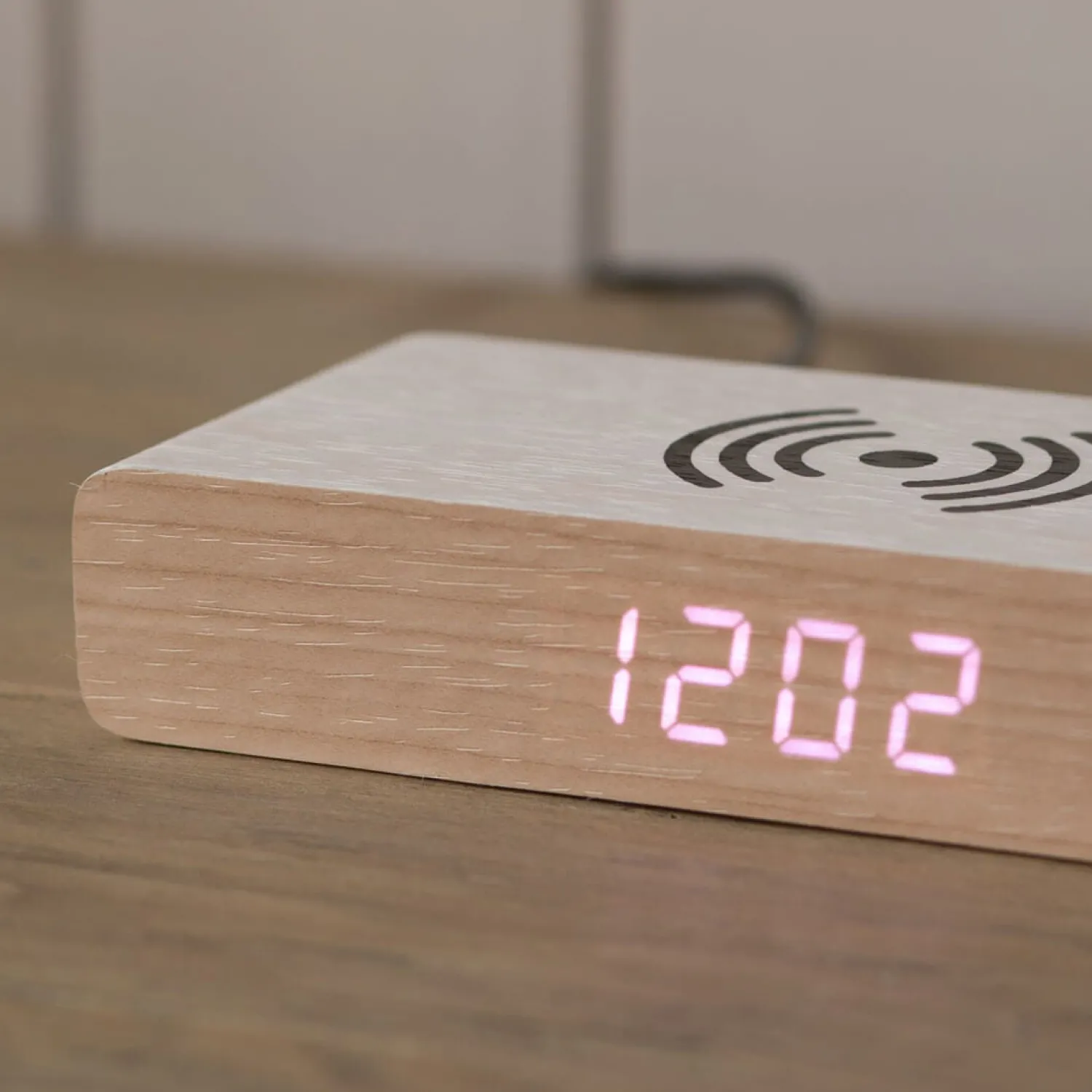 Graham & Green Retro White LED Alarm Clock Phone Charger