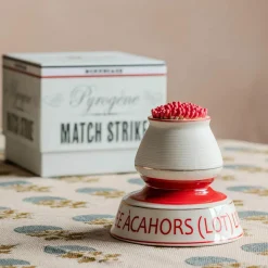 Graham & Green Rouge Match Strike