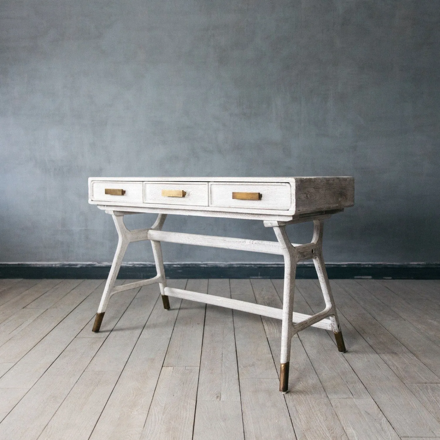 Graham & Green Sandblasted Nordic Desk