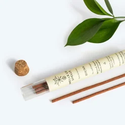 Graham & Green Set of Five Idunn Frankincense, Agarwood and Liquorice Natural Incense