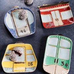 Graham & Green Set of Four Cable Car Plates