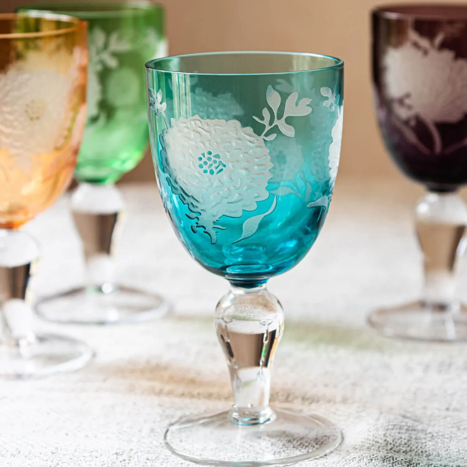 Graham & Green Set of Six Peony Wine Glasses