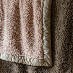 Graham & Green Sherpa Throw Blush