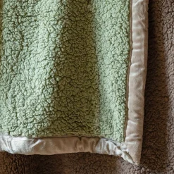 Graham & Green Sherpa Throw Pistachio