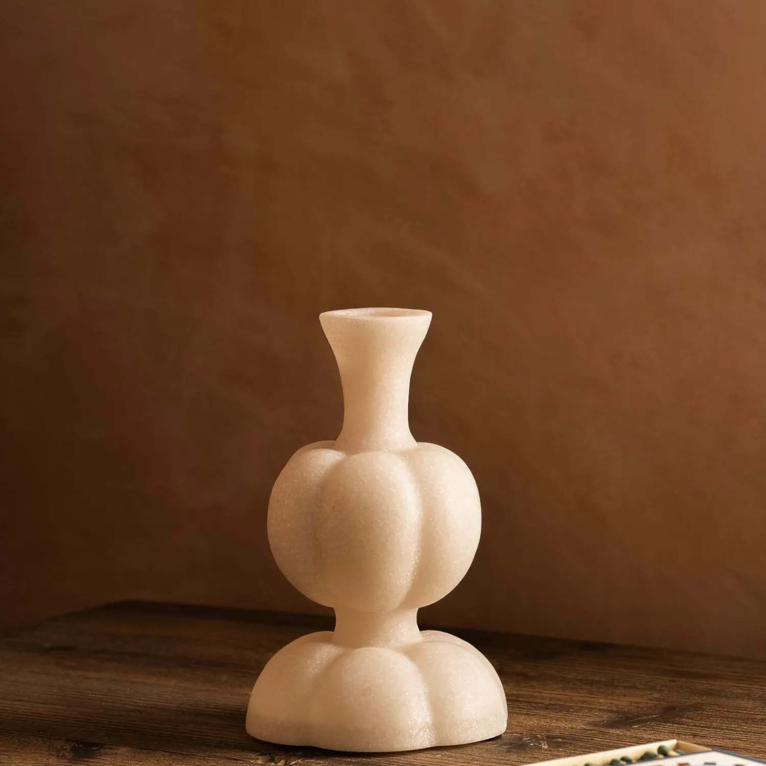 Graham & Green Short Spherical Candle Holder