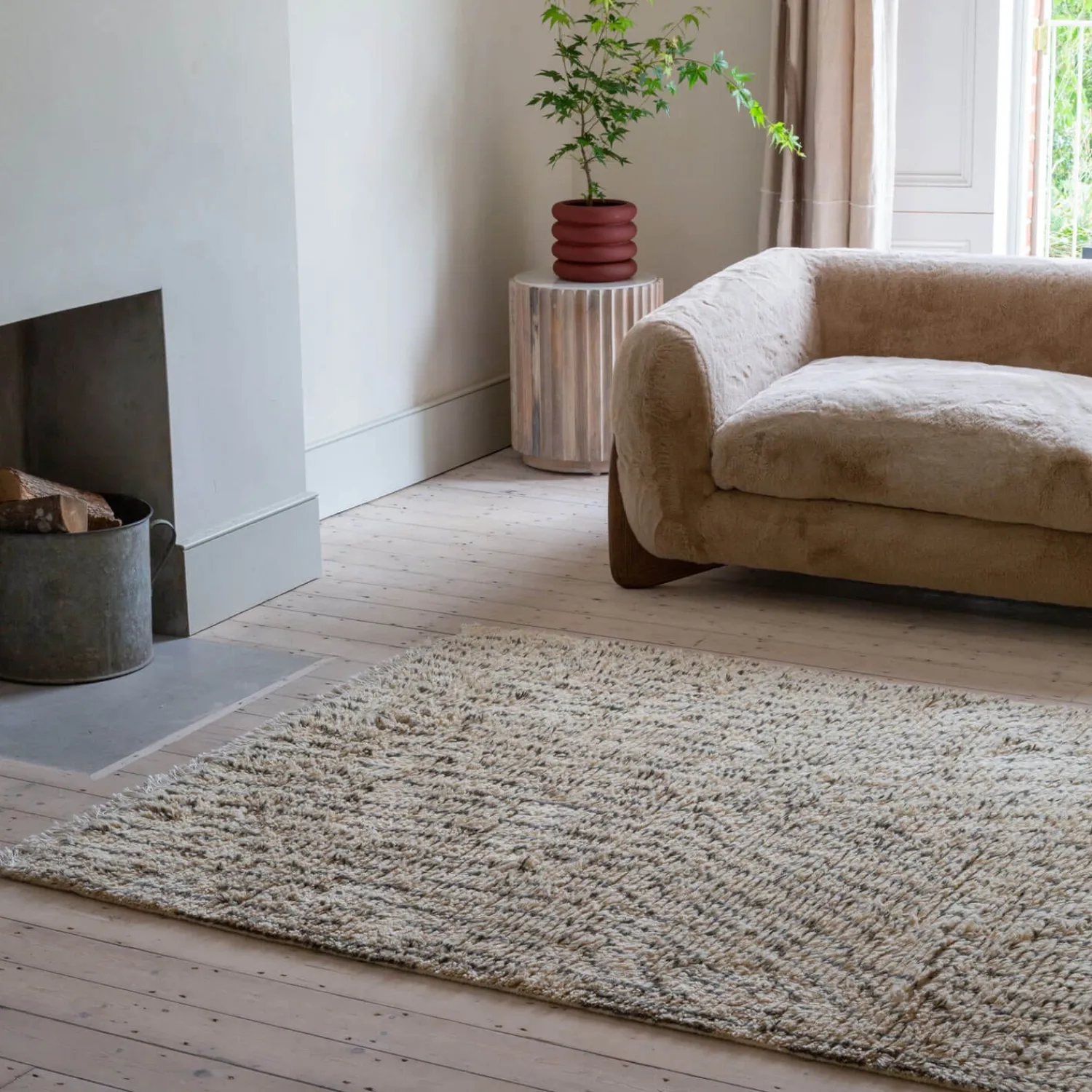 Graham & Green Sloane Shaggy Wool Rug 152 x 244cm