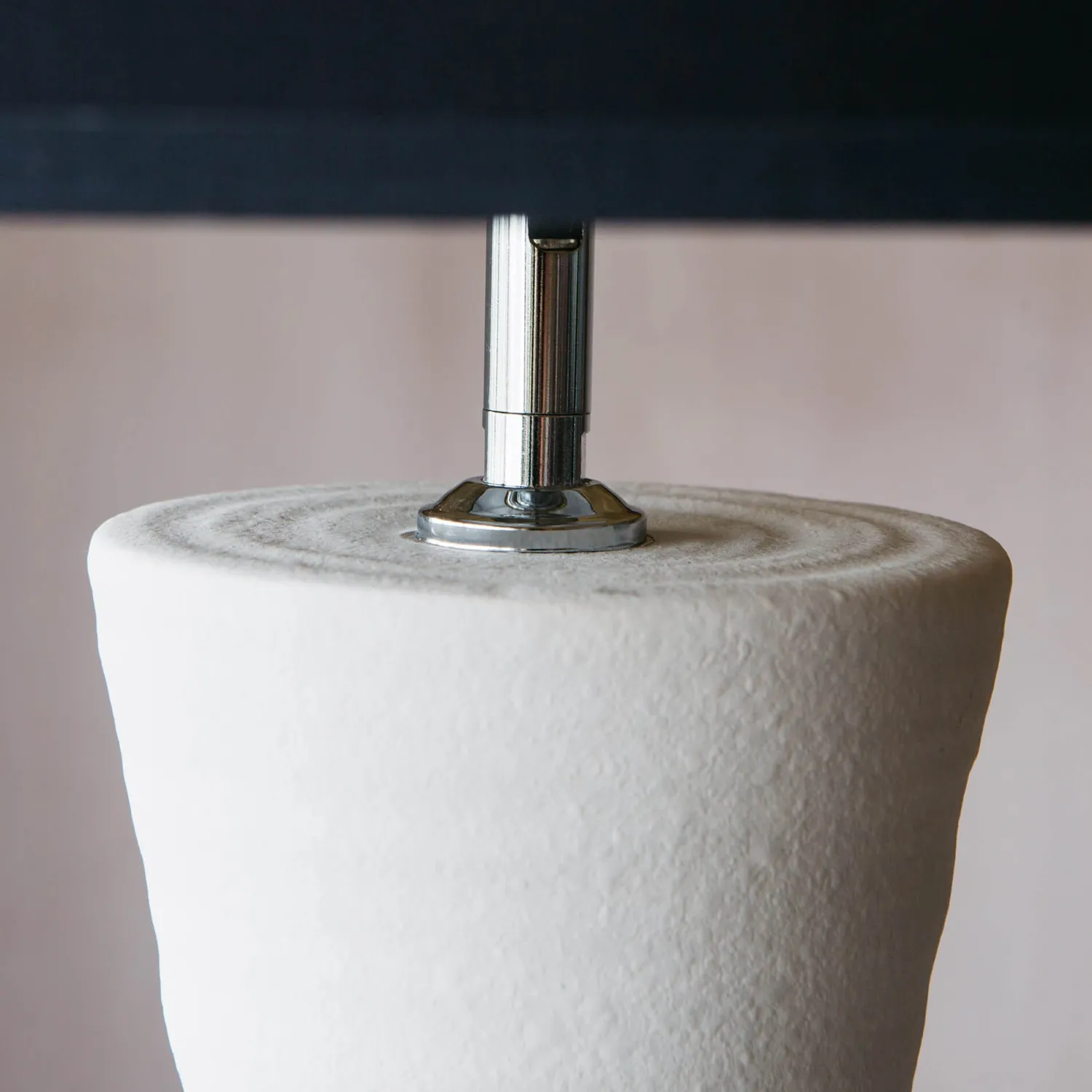 Graham & Green Small White Cyrus Ceramic Lamp