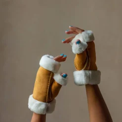 Graham & Green Tan Fingerless Mittens