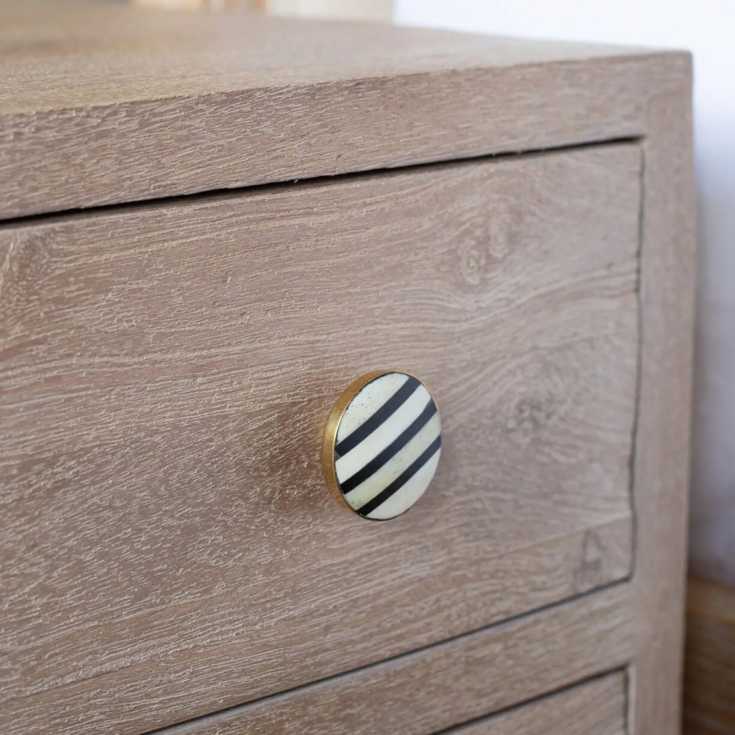 Graham & Green Triple Stripe Resin and Bone Knob