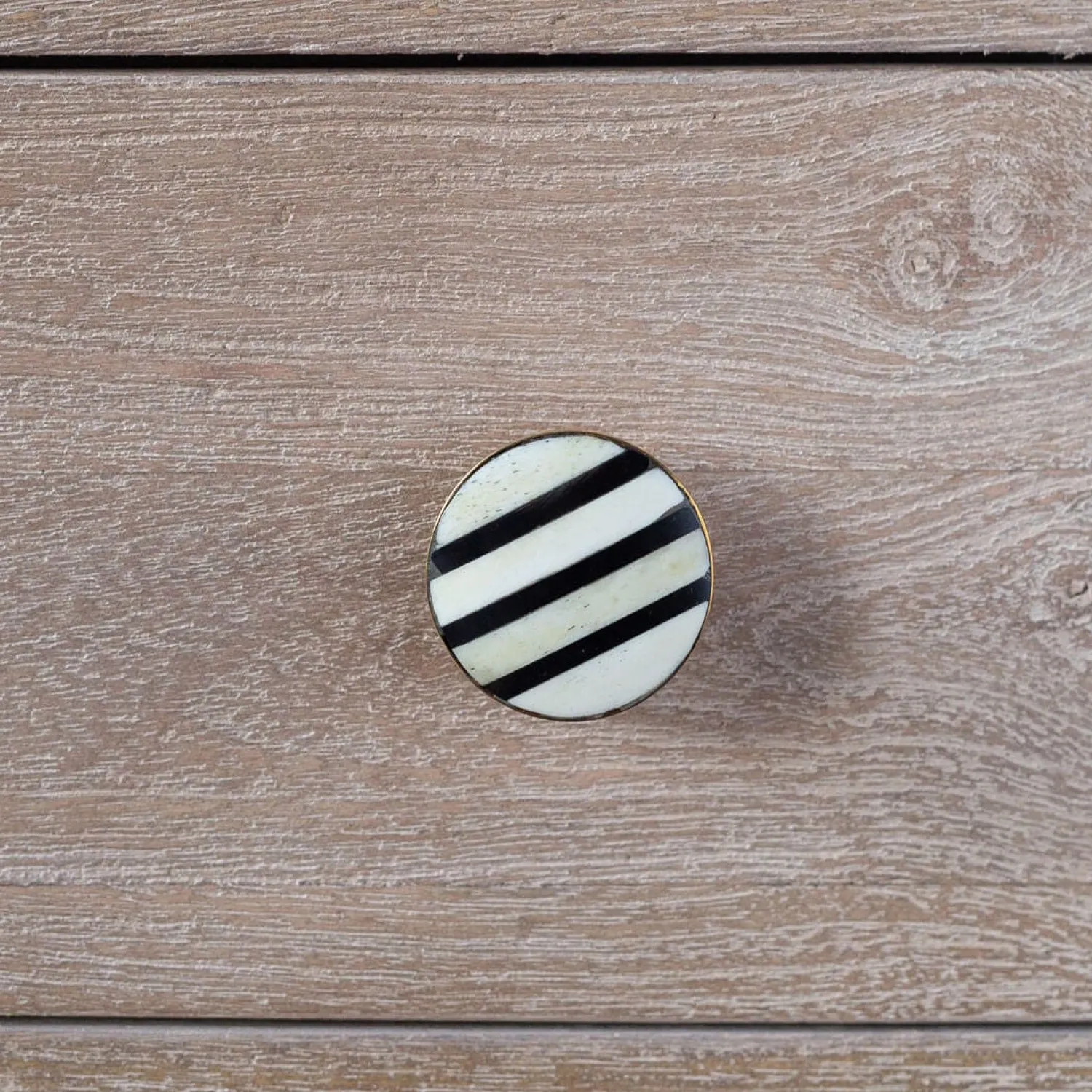 Graham & Green Triple Stripe Resin and Bone Knob