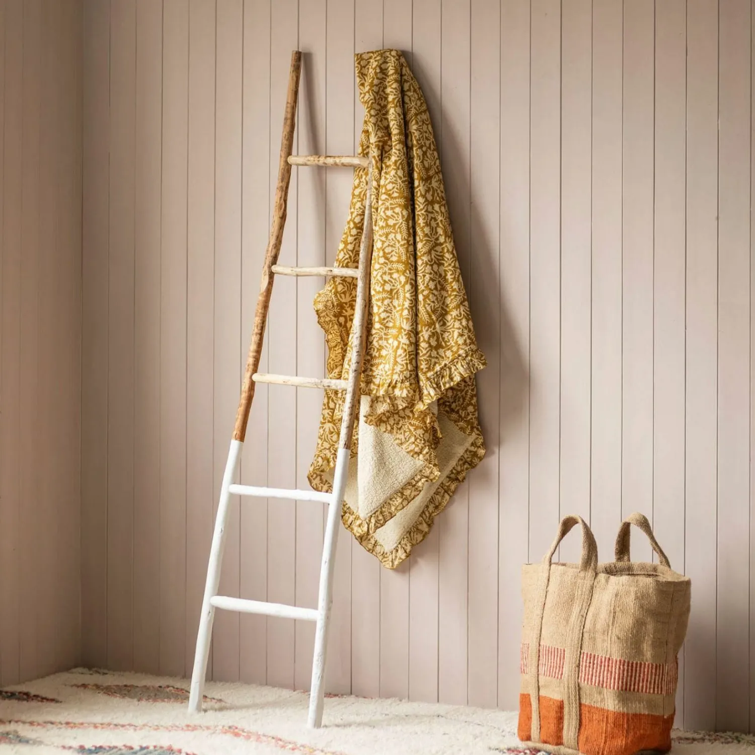 Graham & Green White Dipped Wooden Ladder